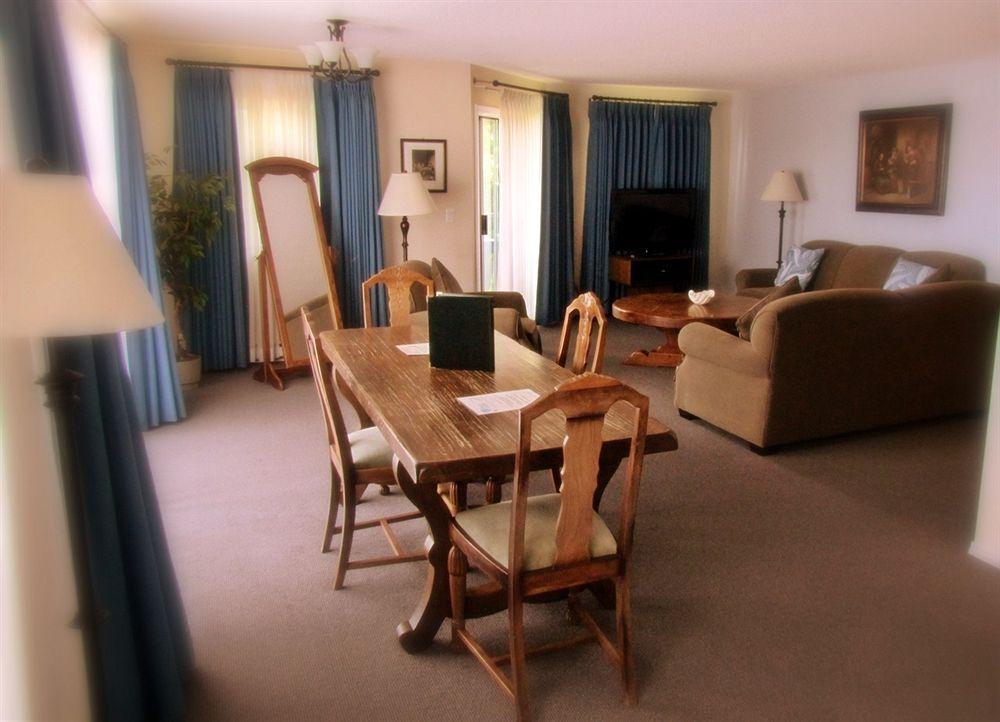 Heron'S Landing Hotel Campbell River Ngoại thất bức ảnh